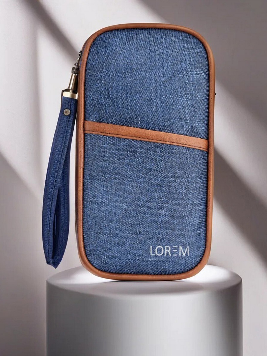

LOREM Textured Passport Holder, Blue