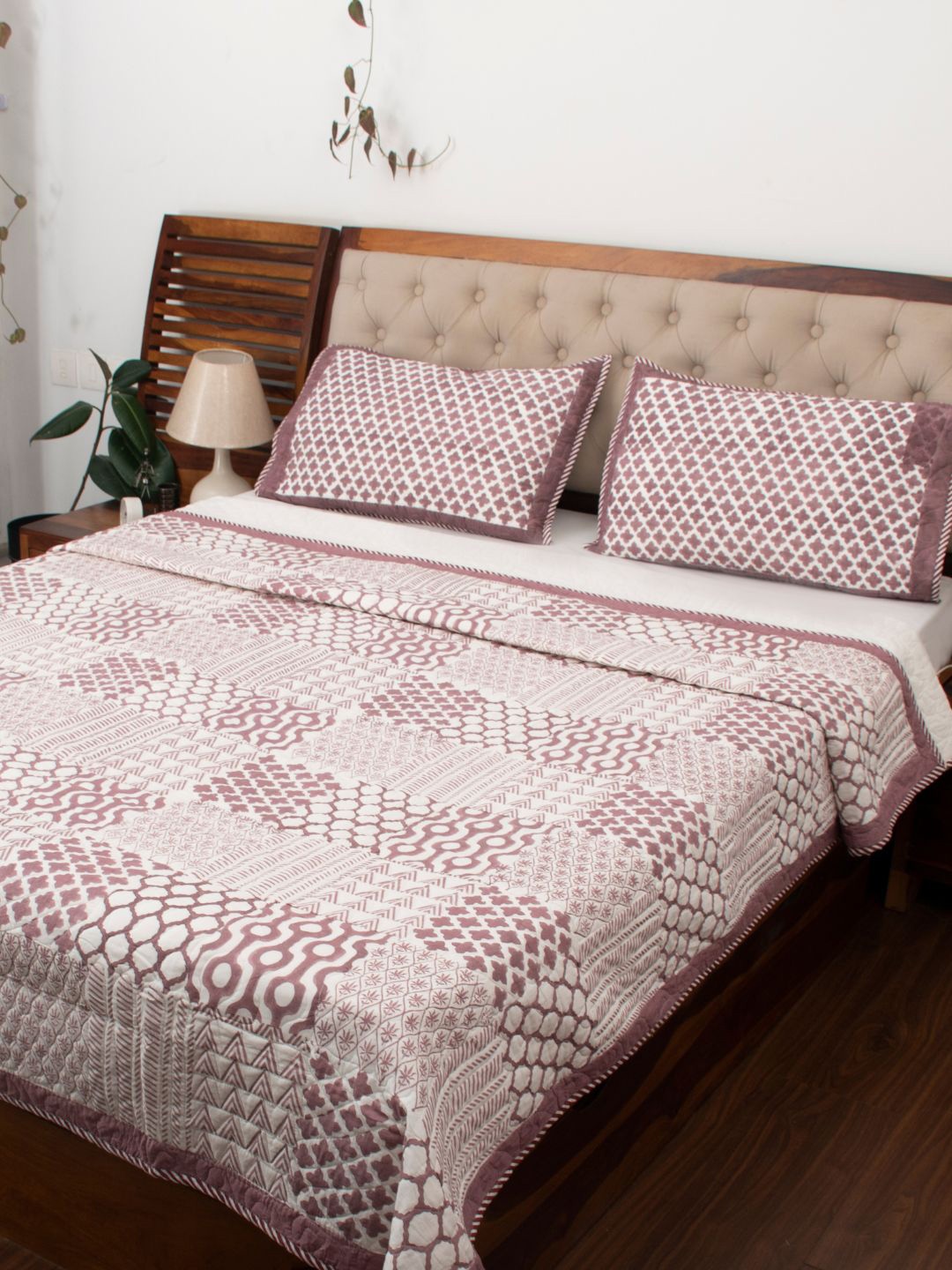 

The Curio Street Geometric Printed Cotton 300TC Queen Quilted Bedcover & 2 Pillow Covers, Pink