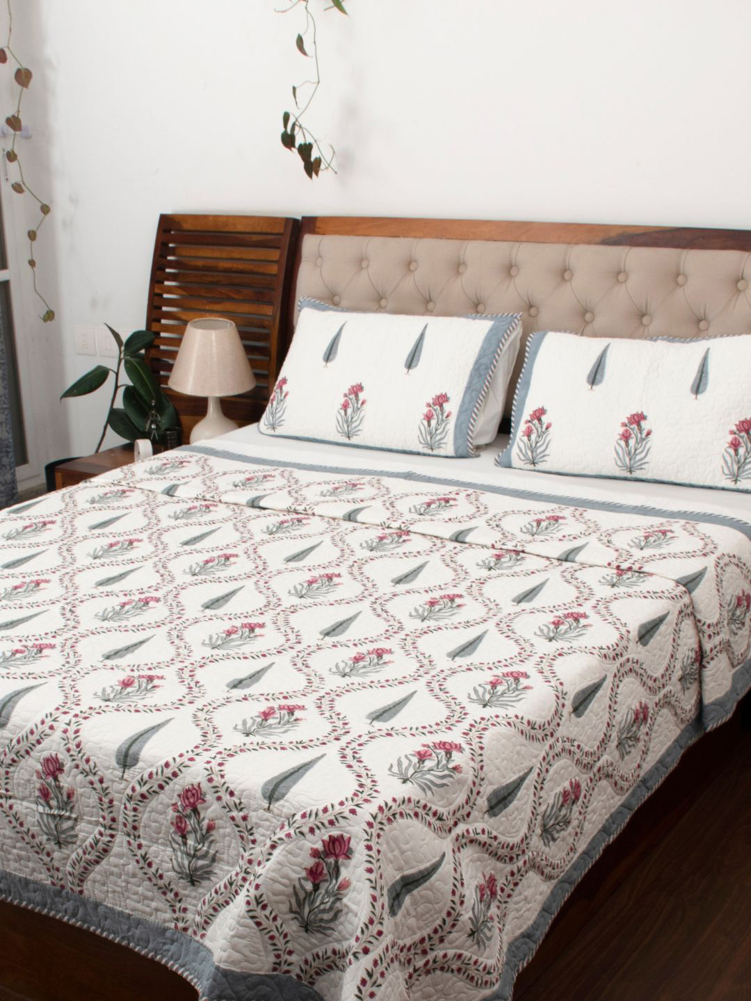

The Curio Street Pink & White Floral Cotton 300TC Queen Quilted Bedcover & 2 Pillow Covers