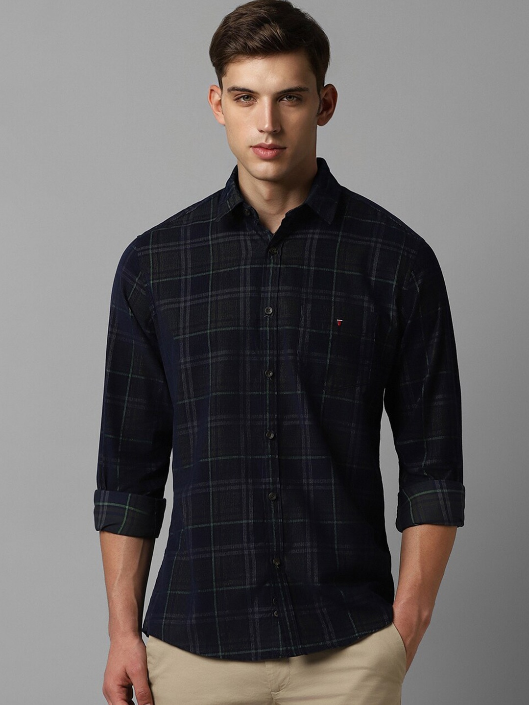 

Louis Philippe Sport Slim Fit Cotton Checked Casual Shirt, Navy blue