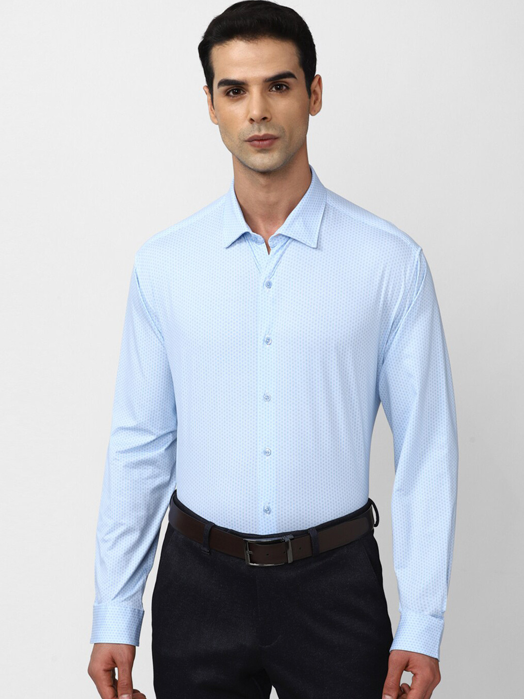 

Van Heusen Slim Fit Spread Collar Opaque Cotton Formal Shirt, Blue
