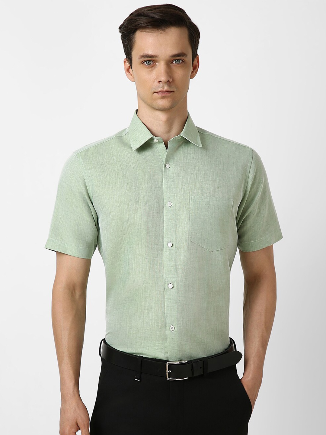 

Van Heusen Regular Fit Textured Half Sleeves Formal Shirt, Green