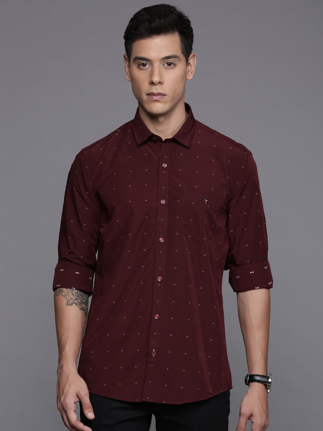 

Louis Philippe Sport Slim Fit Micro Checks Opaque Printed Casual Shirt, Maroon