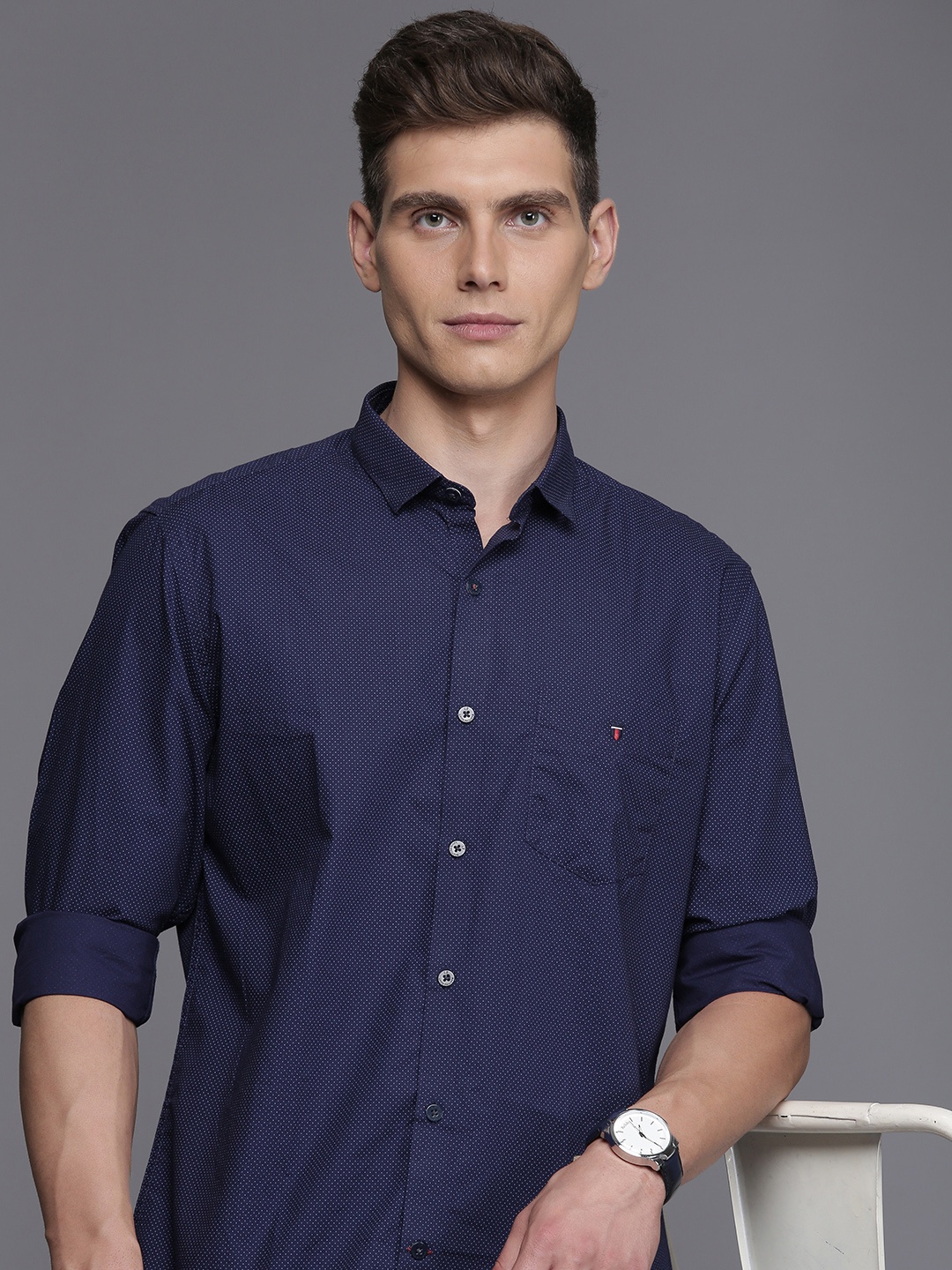 

Louis Philippe Sport Slim Fit Ditsy Geometric Printed Pure Cotton Shirt, Navy blue