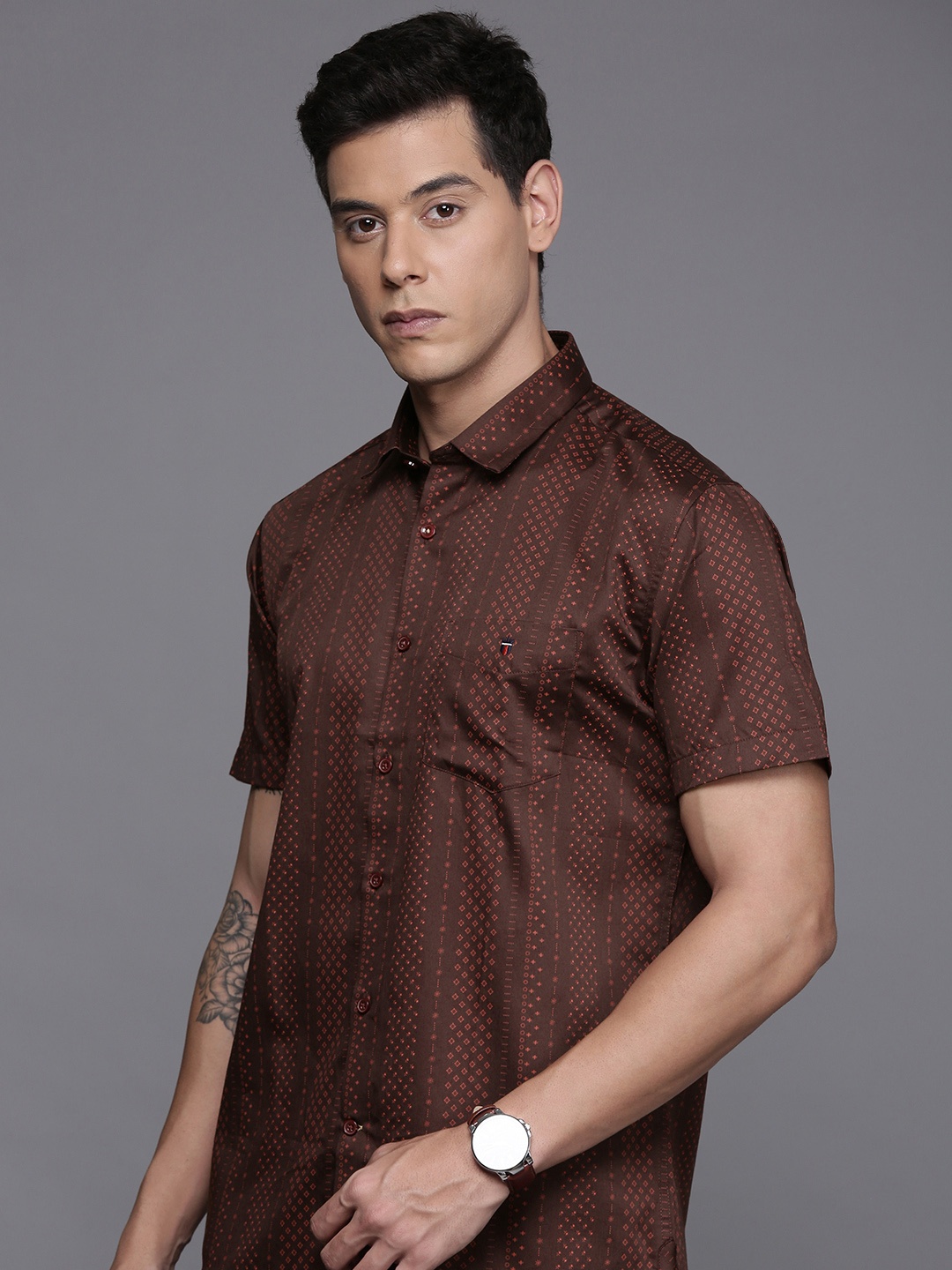 

Louis Philippe Sport Slim Fit Micro Ditsy Printed Pure Cotton Shirt, Brown