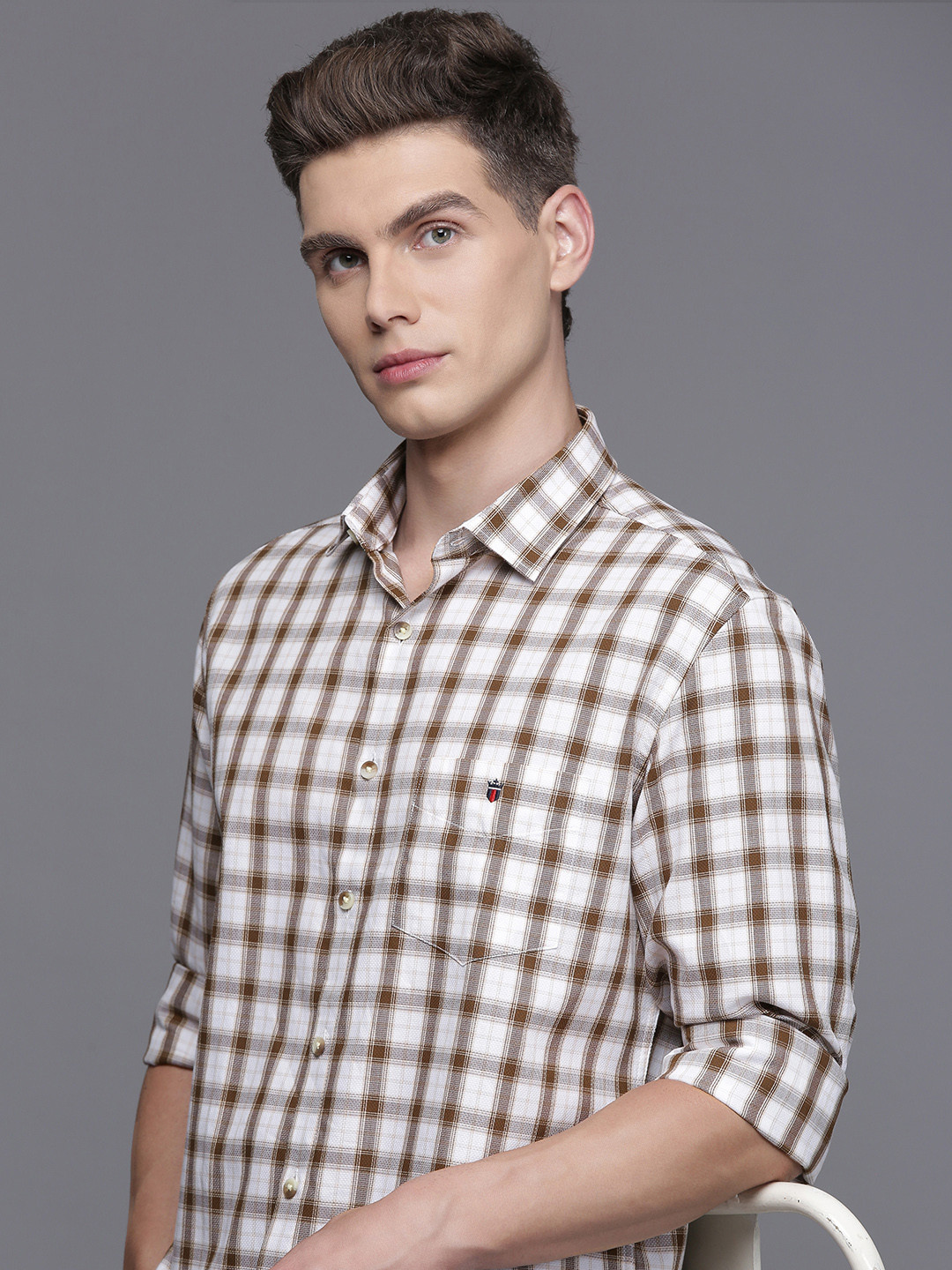 

Louis Philippe Sport Pure Cotton Slim Fit Opaque Checked Casual Shirt, Brown