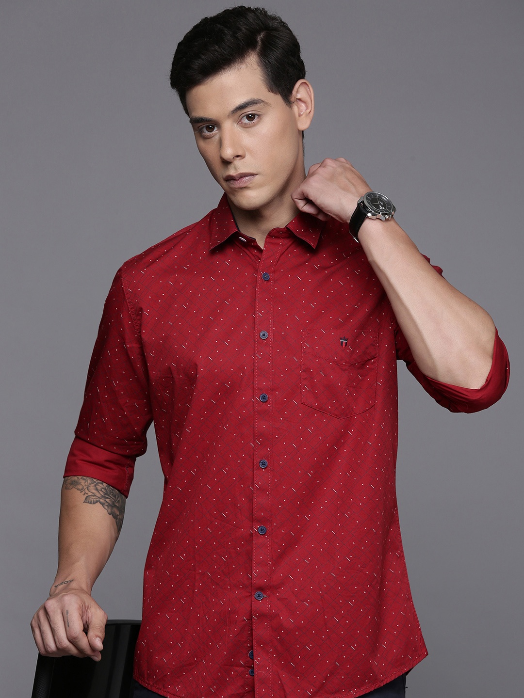 

Louis Philippe Sport Cotton Slim Fit Checked Casual Shirt, Red