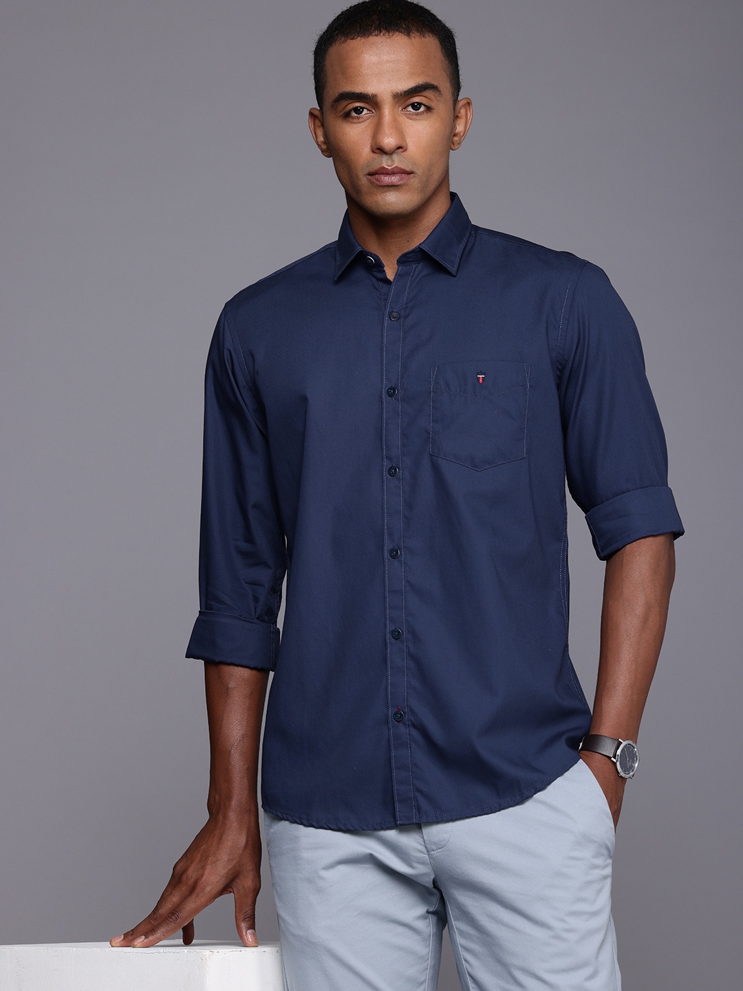 

Louis Philippe Sport Pure Cotton Slim Fit Opaque Casual Shirt, Navy blue
