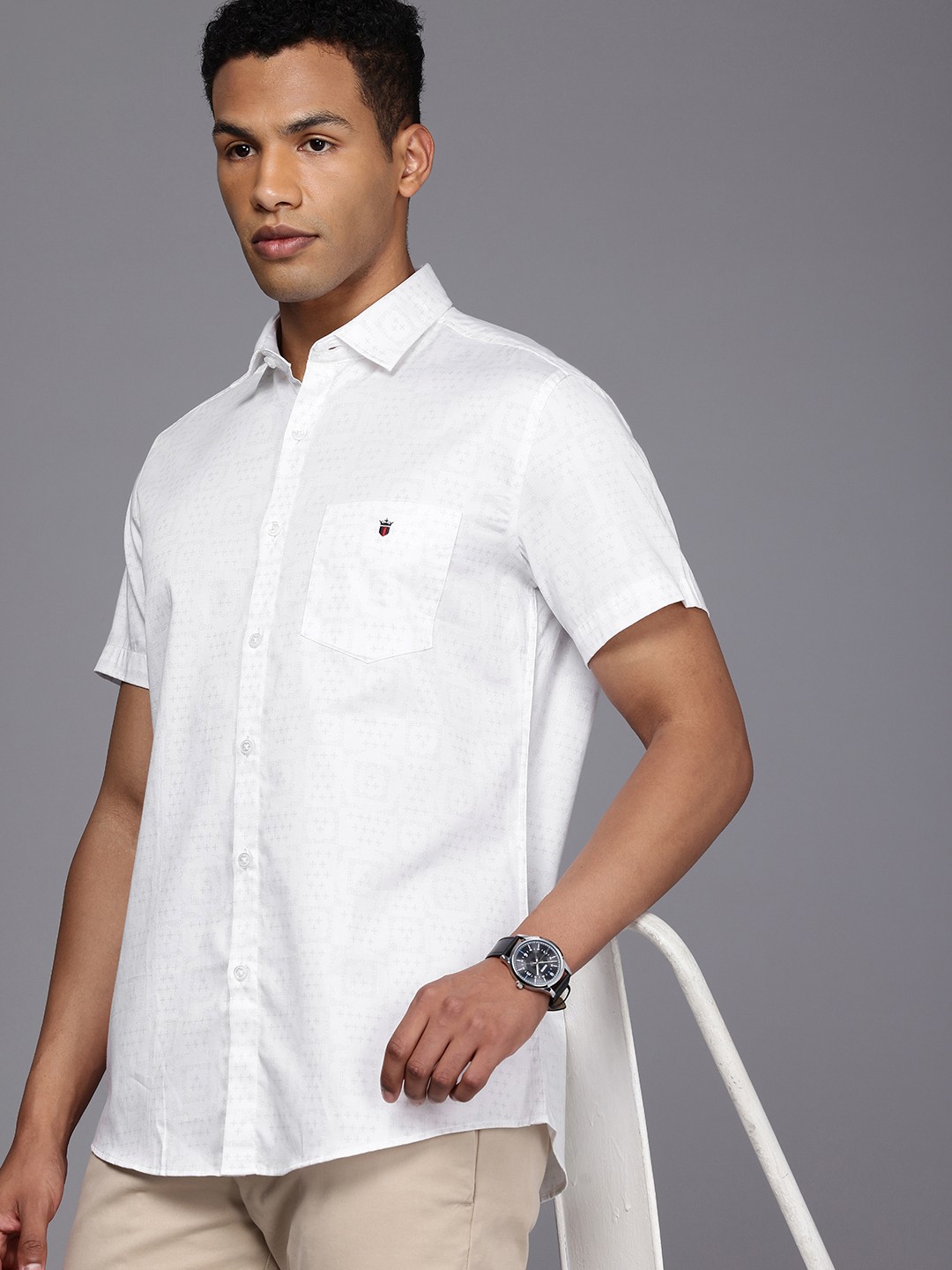 

Louis Philippe Sport Pure Cotton Slim Fit Opaque Printed Casual Shirt, White