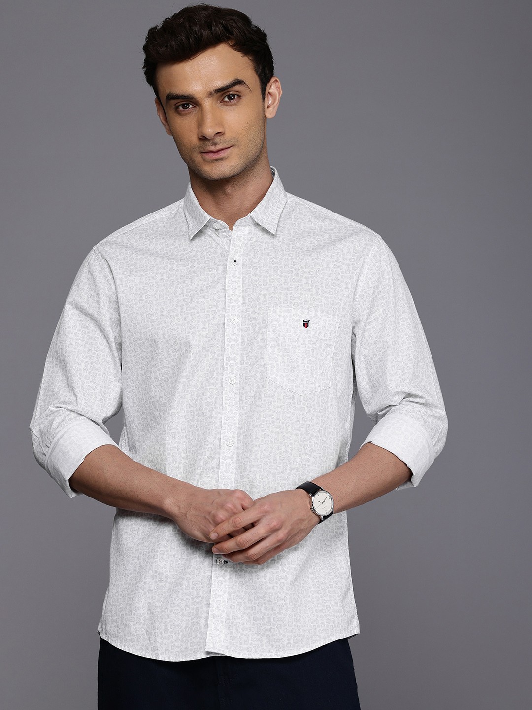 

Louis Philippe Sport Slim Fit Geometric Printed Pure Cotton Casual Shirt, White