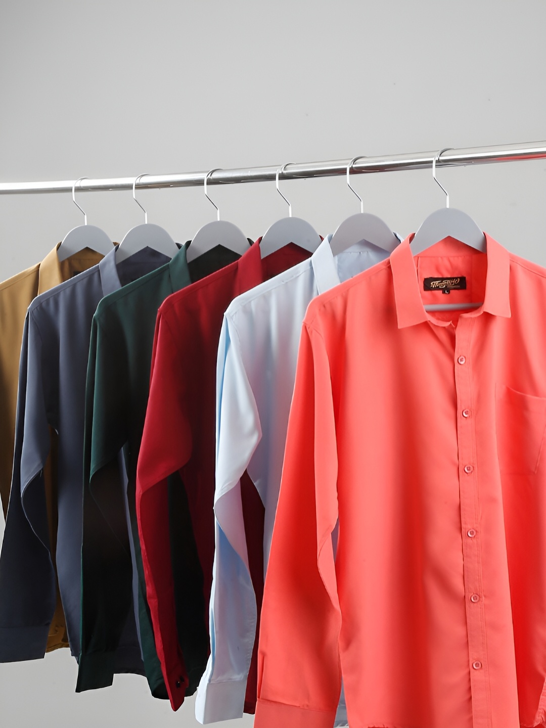 

Aura Grey 6Pcs Non-Slip Cloth Hangers