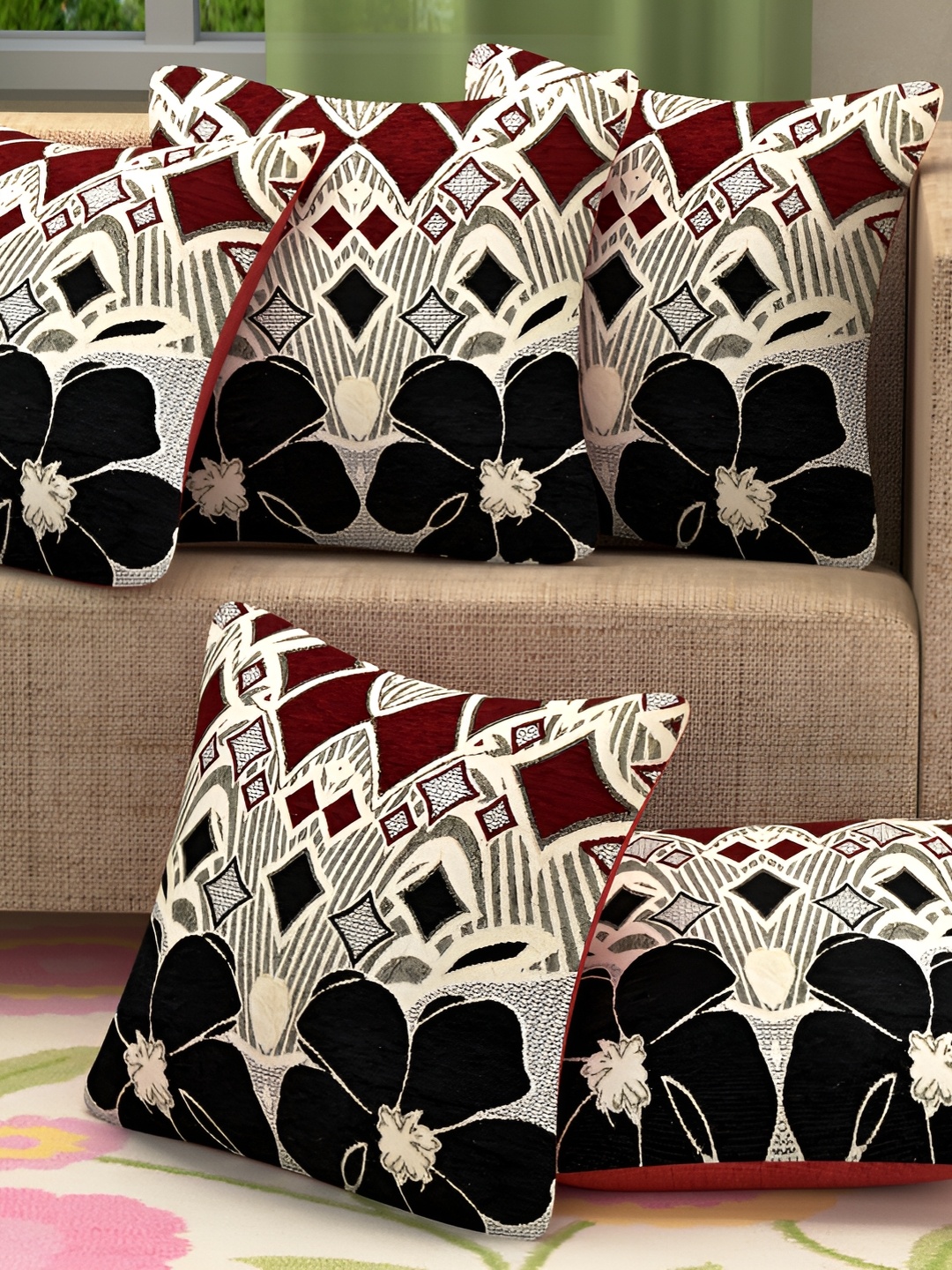 

BIGGER FISH Maroon 5 Pieces Floral Cotton Square Cushion Covers