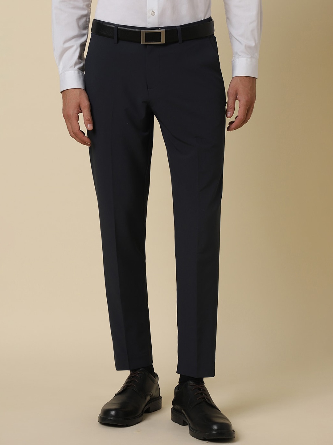 

Allen Solly Men Mid-Rise Slim Fit Formal Trousers, Navy blue