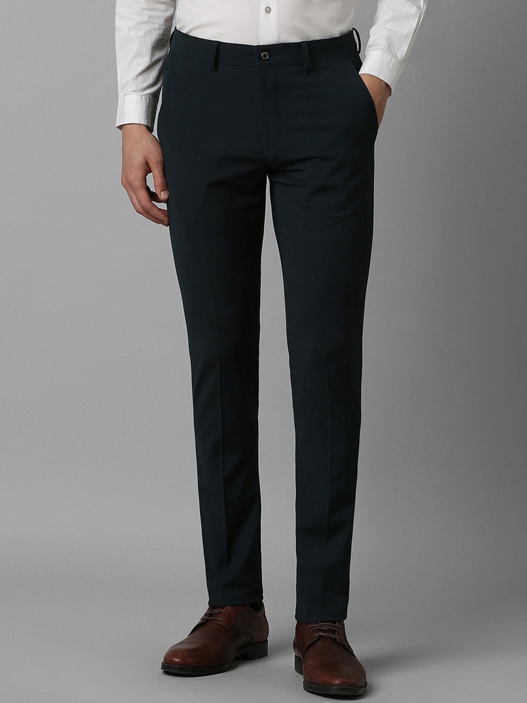 

Louis Philippe Men Slim Fit Formal Trousers, Navy blue