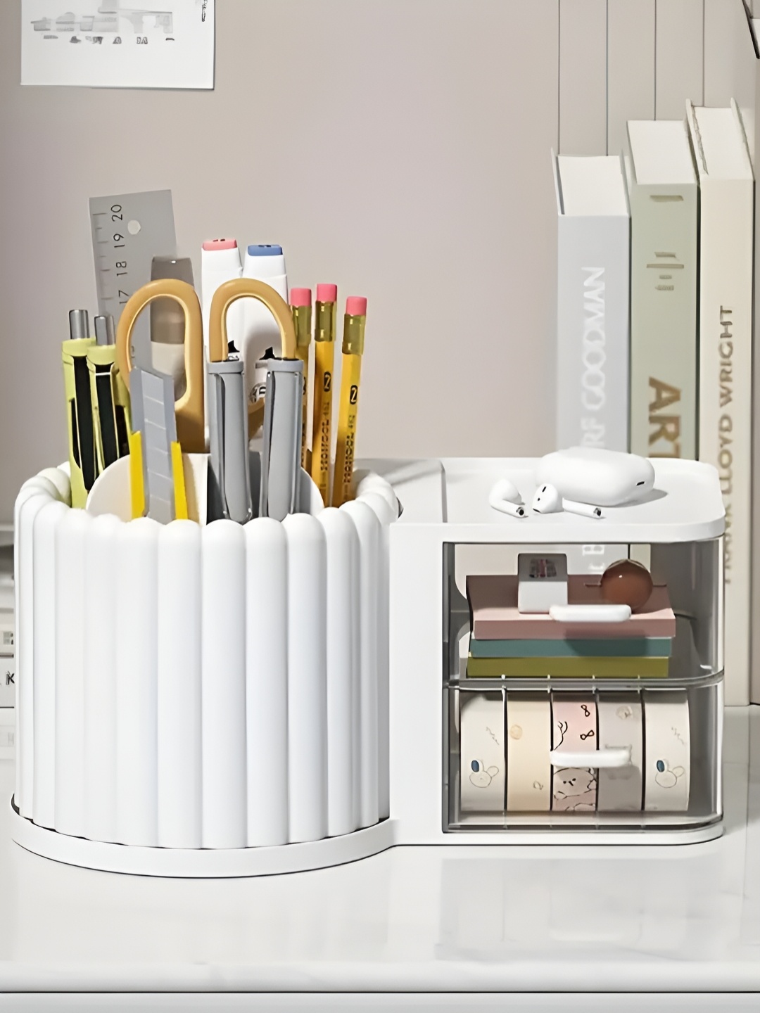 

HOUSE OF QUIRK White Regular Makeup Organiser