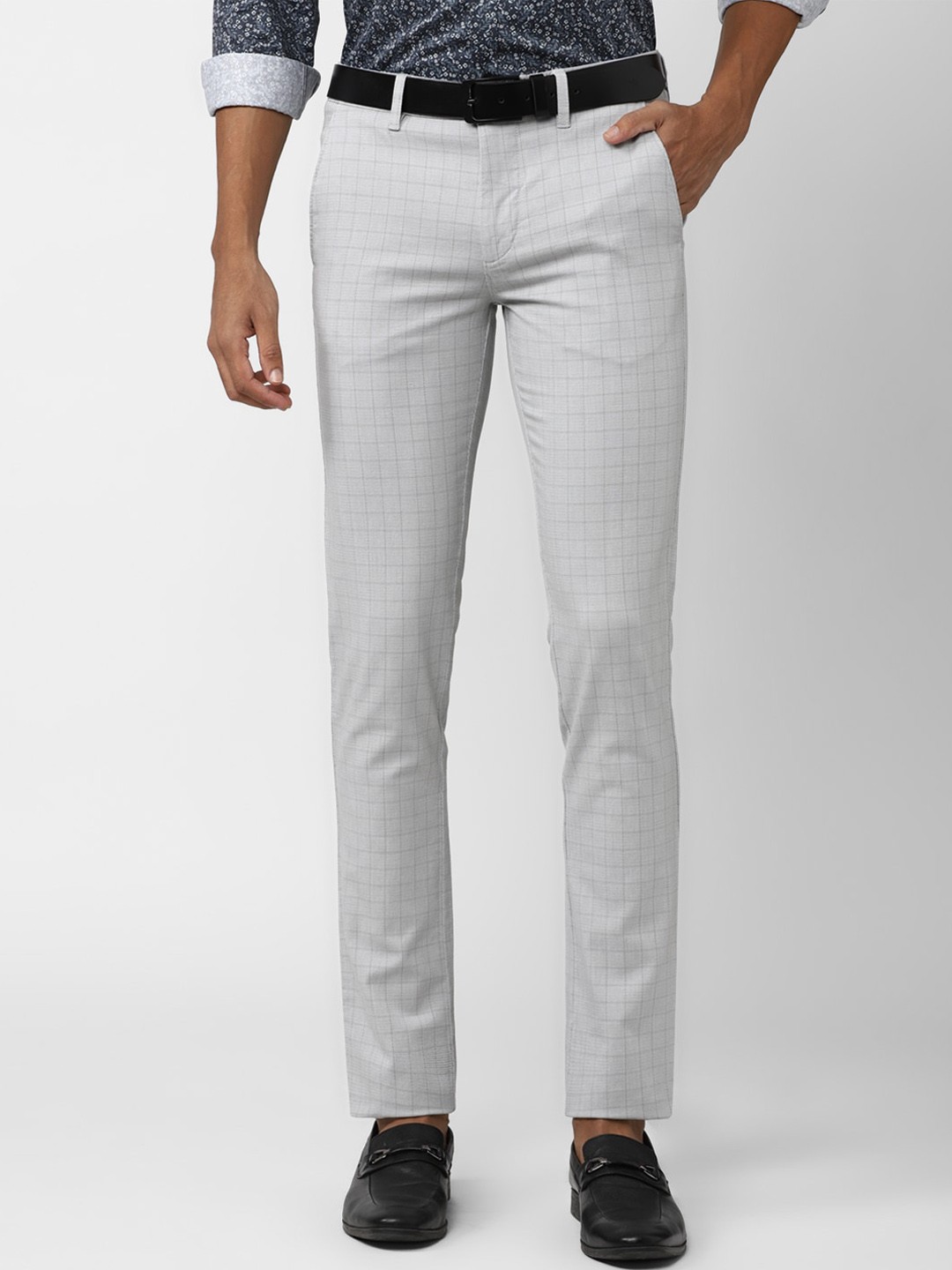 

V Dot Men Slim Fit Checked Mid-Rise Formal Trousers, Grey