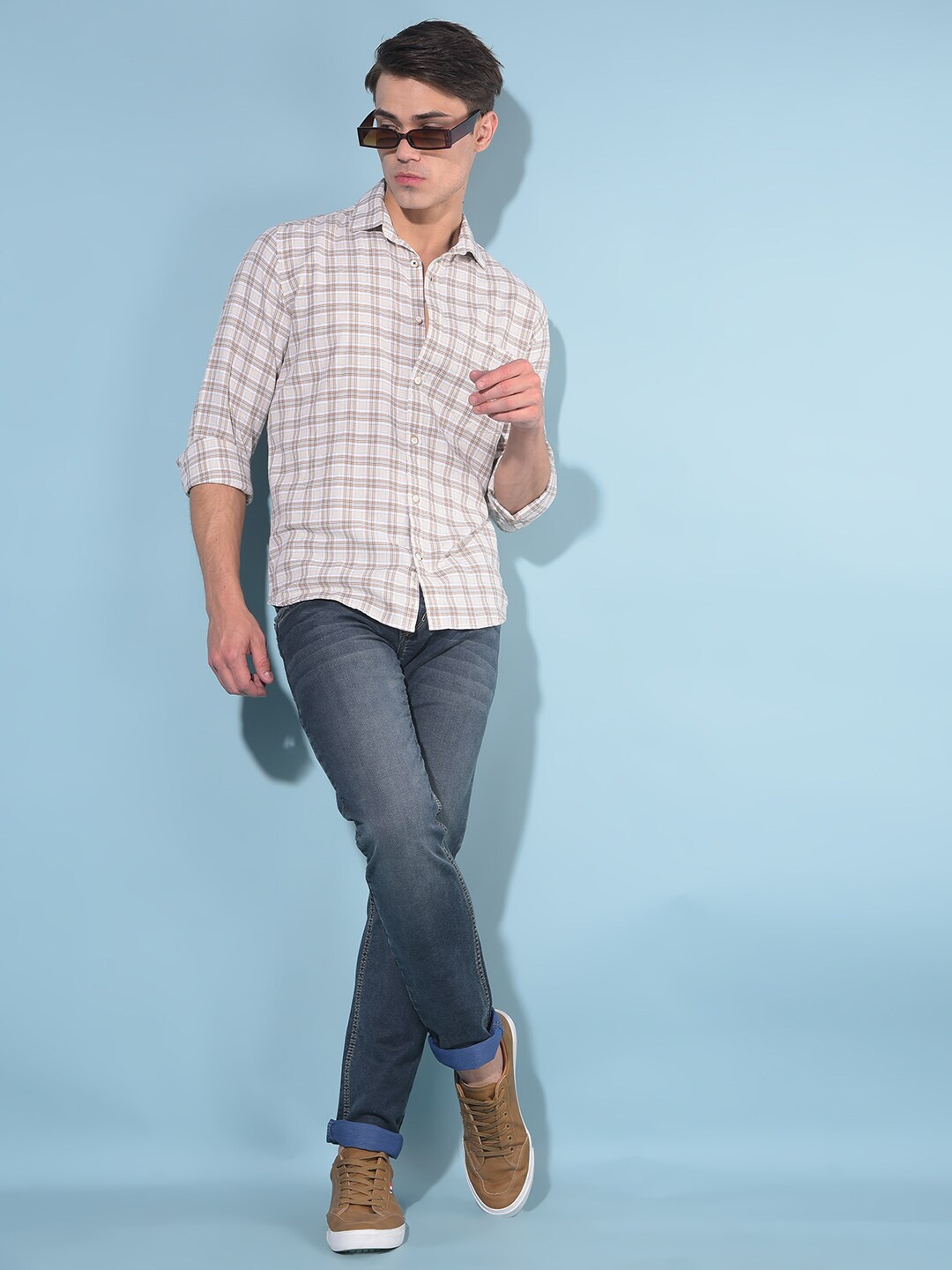 

Crimsoune Club Classic Slim Fit Checked Casual Shirt, Brown