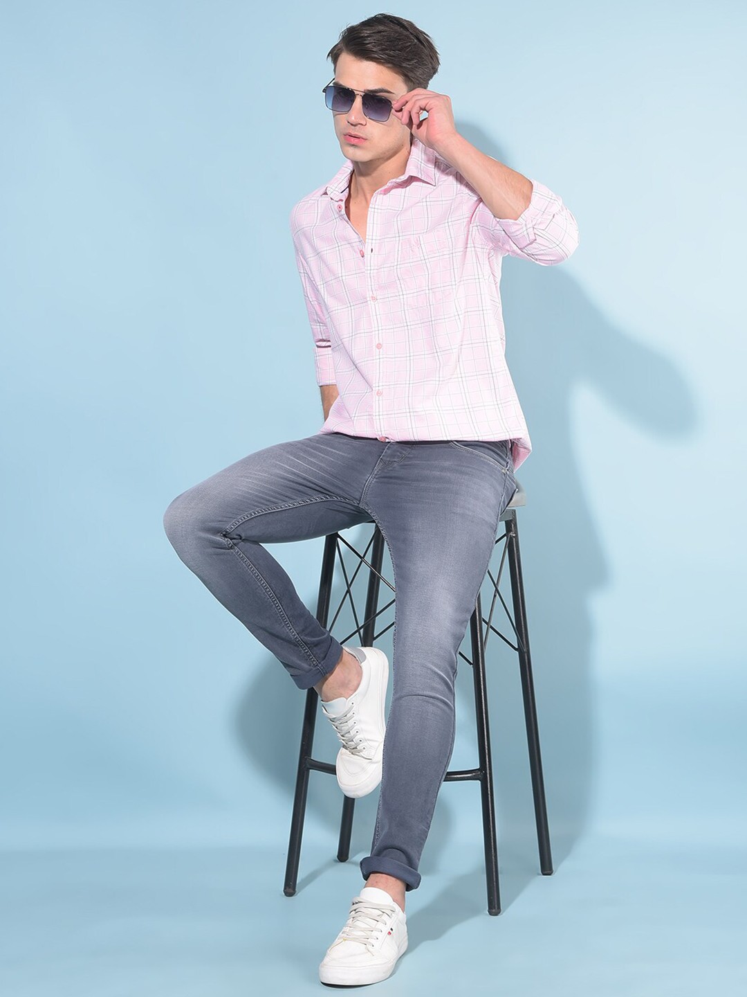 

Crimsoune Club Resort Collar Slim Fit Casual Shirt, Pink