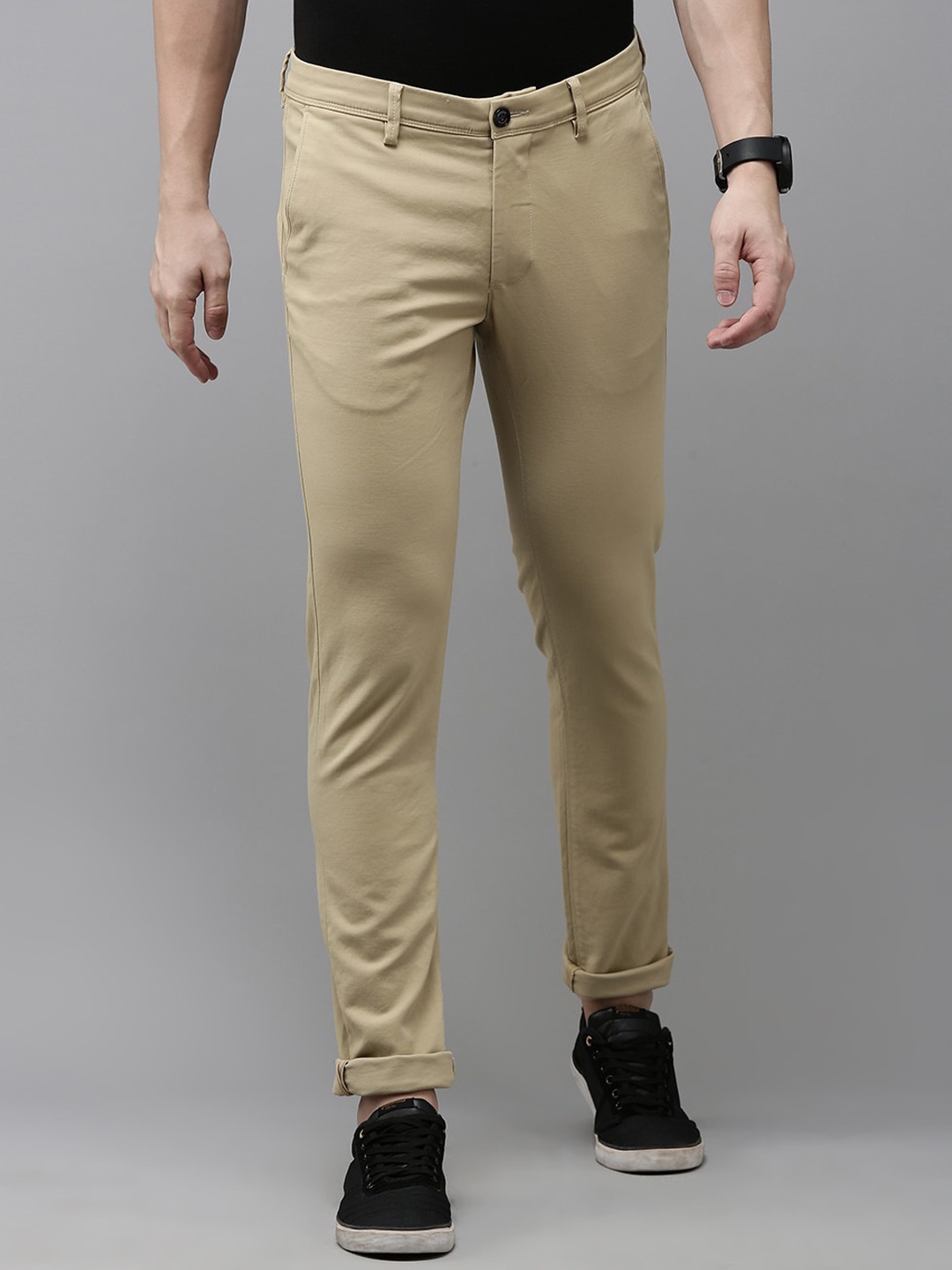 

Van Heusen Sport Men Slim Fit Mid-Rise Chinos Trousers, Khaki