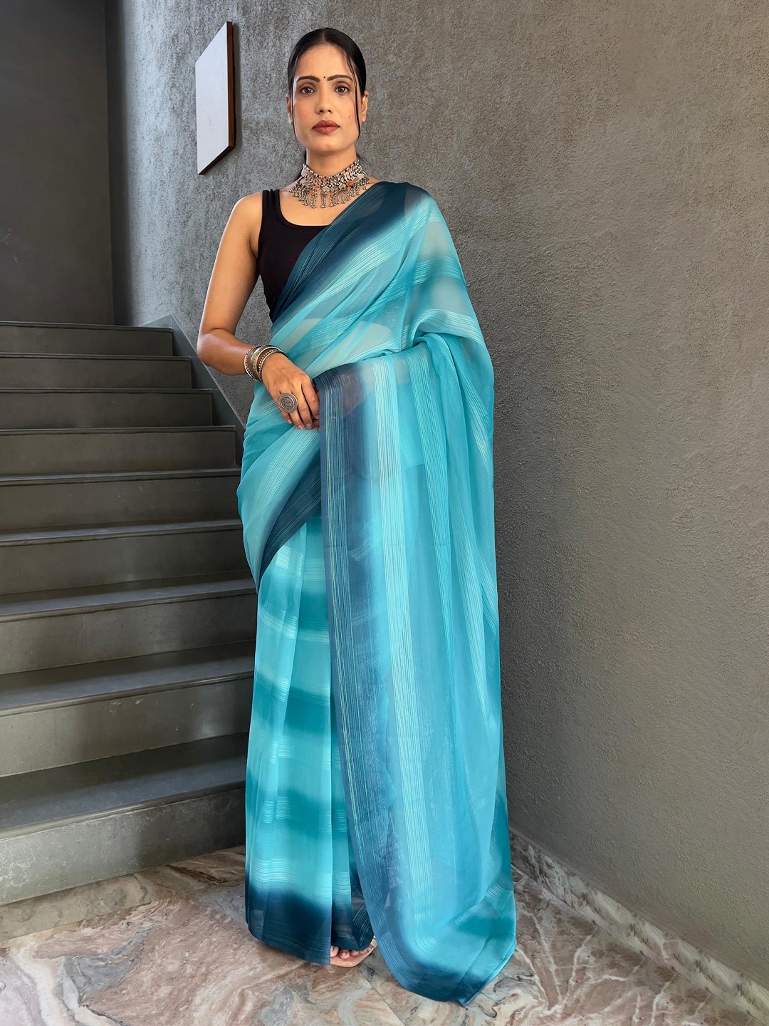 

Reeta Fashion Striped Pure Georgette Ready to Wear Saree, Turquoise blue