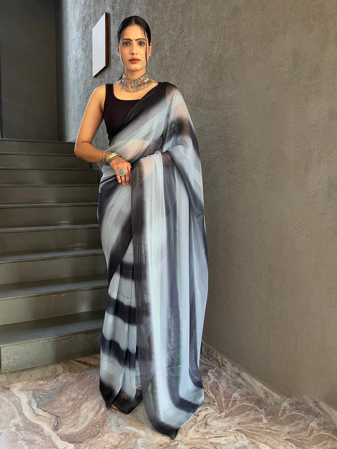 

Reeta Fashion Striped Pure Georgette Ready to Wear Saree, Grey