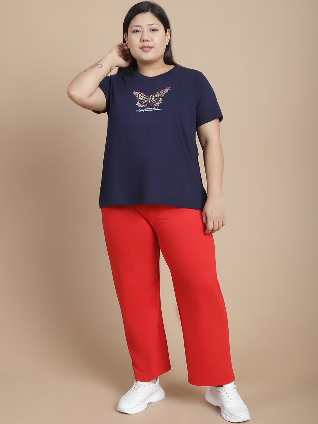 

Rute Plus Size Graphic Printed Round Neck T-shirt With Track Pant, Navy blue