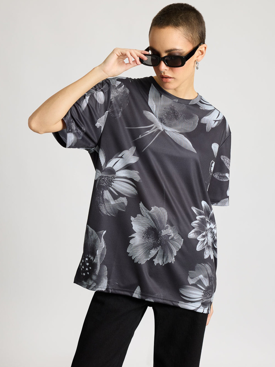 

FREAKINS Floral Printed T-shirt, Black