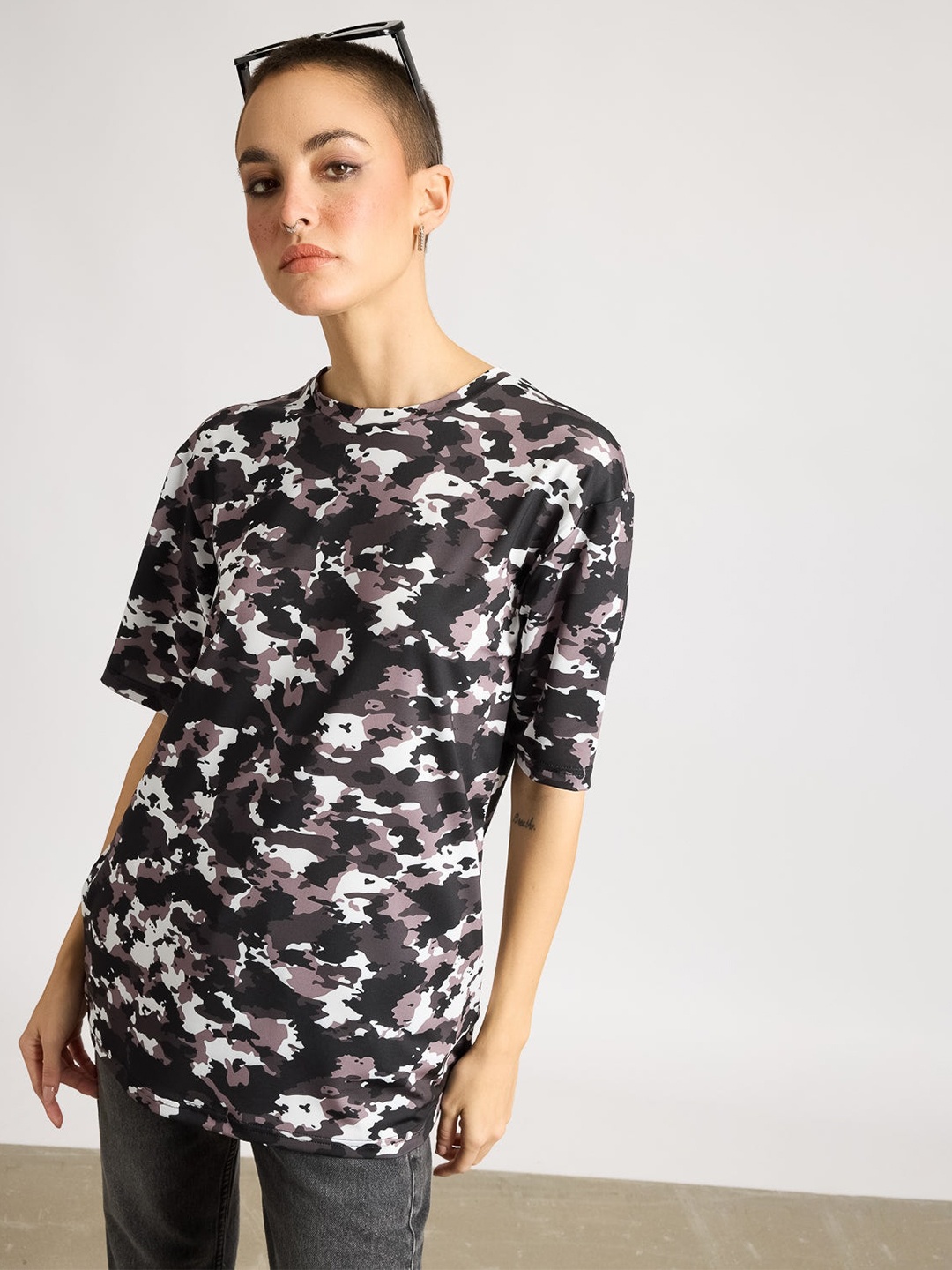 

FREAKINS Printed Round Neck T-shirt, Black