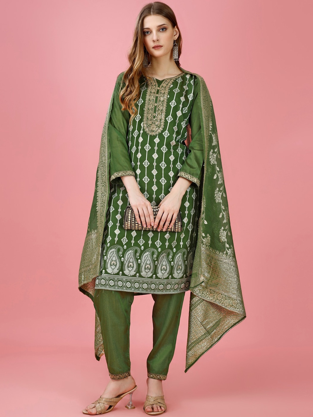 

STH Women Ethnic Motifs Woven Design Chanderi Silk Straight Kurta & Trousers With Dupatta, Green