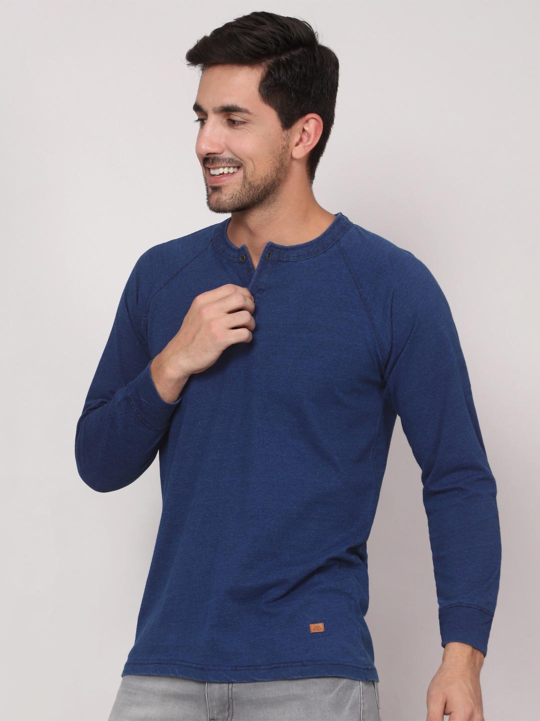 

Beyoung Mandarin Collar Cotton T-shirt, Blue