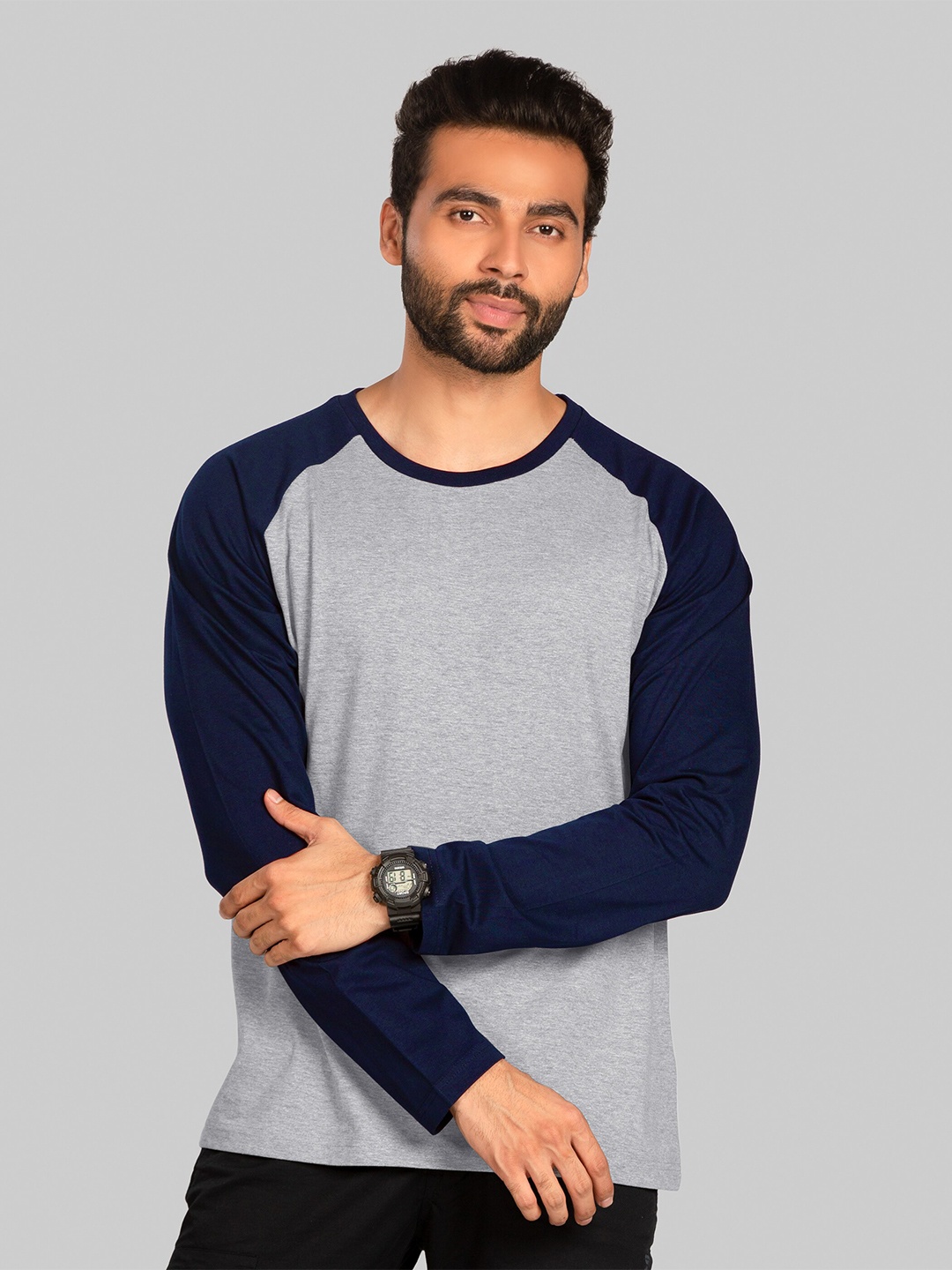 

Beyoung Colourblocked Cotton T-shirt, Grey
