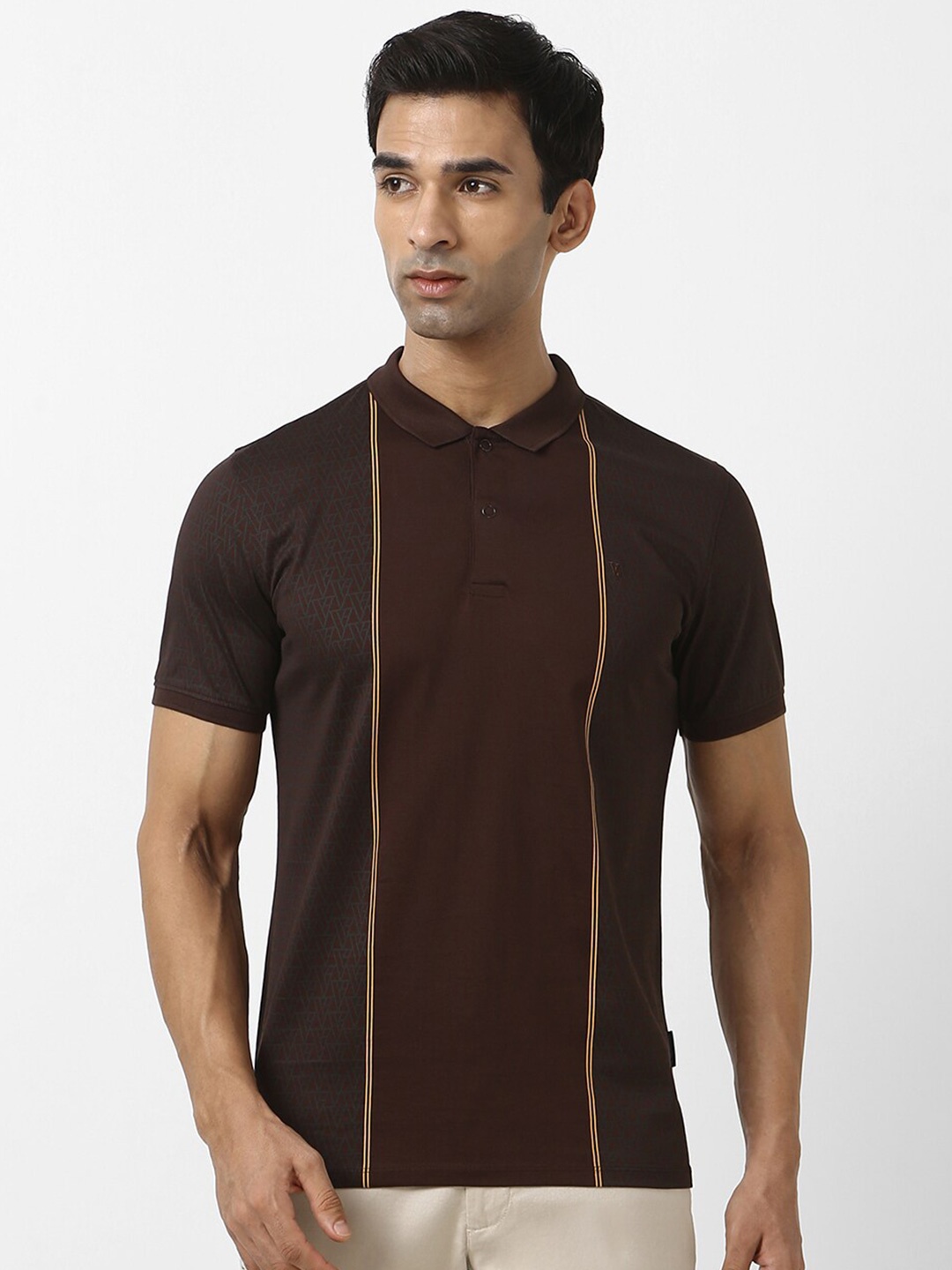 

V Dot Polo Collar Slim Fit T-shirt, Brown