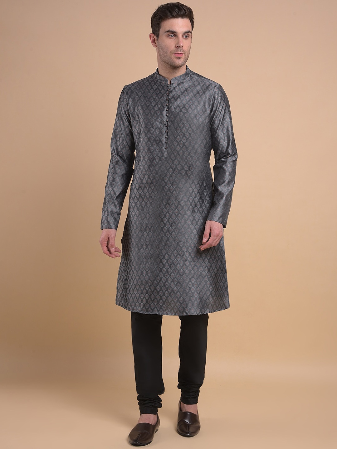 

Anouk Ethnic Motifs Woven Design Mandarin Collar Straight Kurta with Churidar, Silver