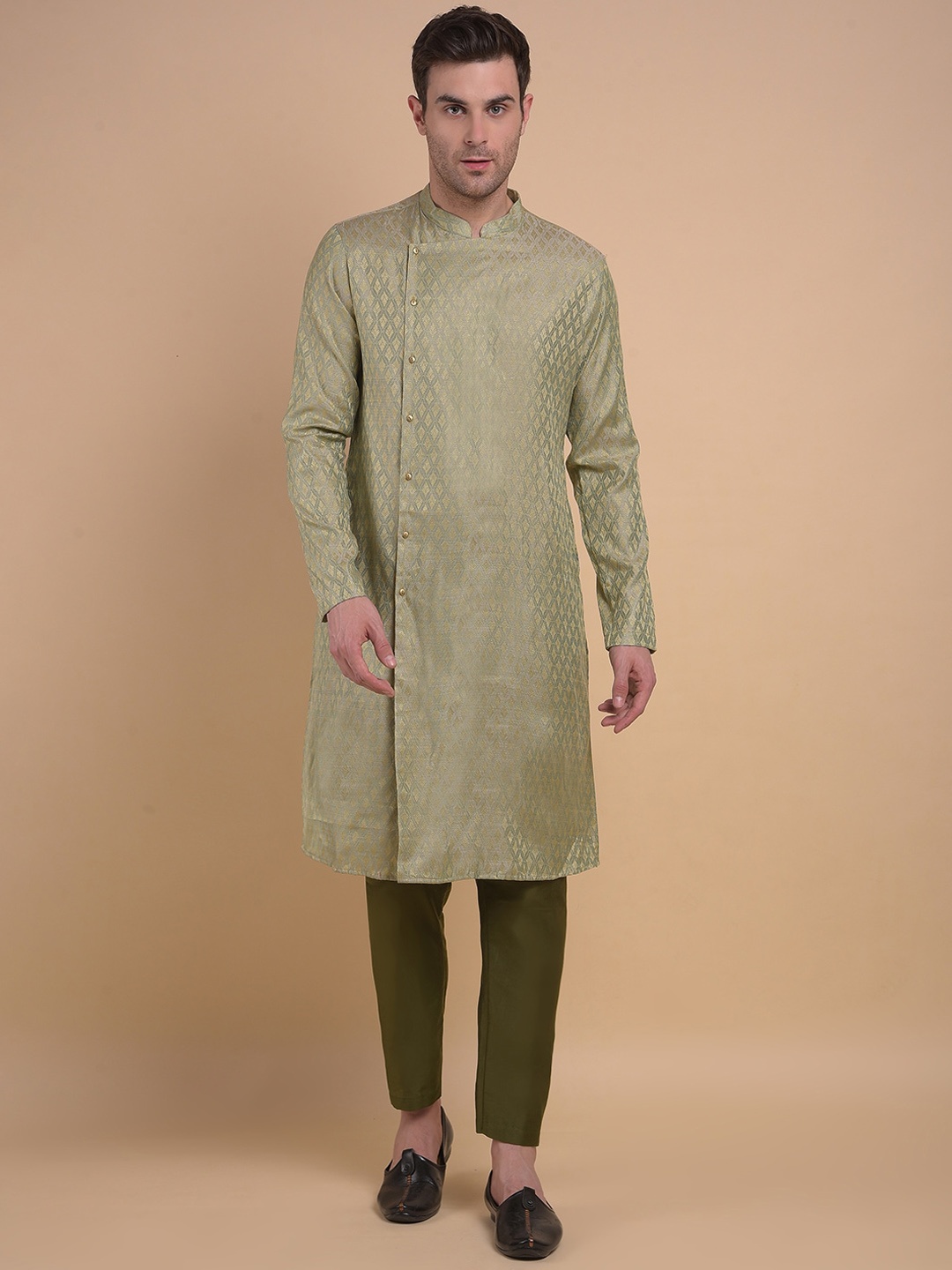 

Anouk Woven Design Mandarin Collar Long Sleeves Kurta with Pyjamas, Grey