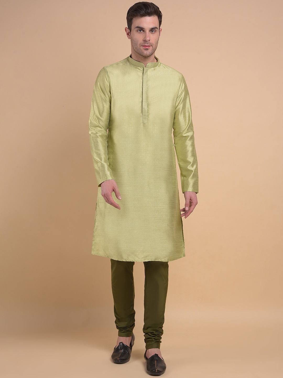 

Anouk Mandarin Collar Long Sleeves Kurta with Churidar, Green