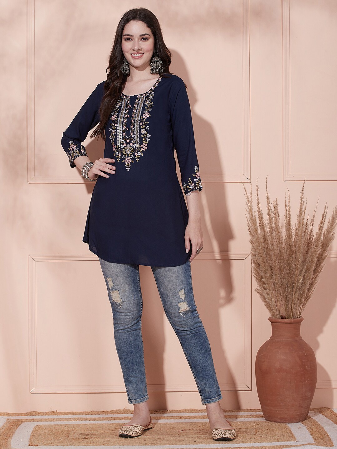 

FASHOR Floral Embroidered Sequinned A-Line Kurti, Navy blue