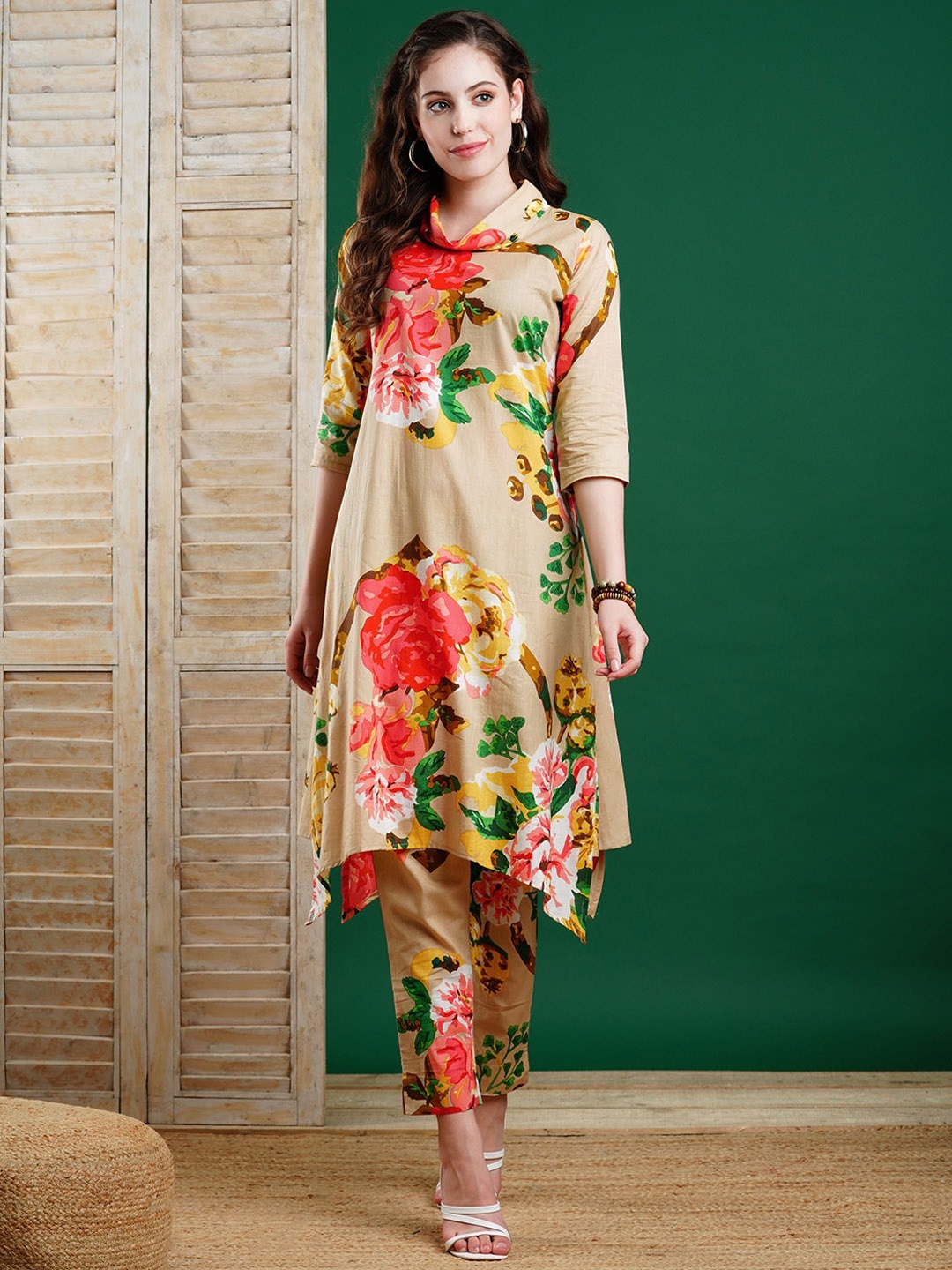 

FASHOR Floral Printed Pure Cotton A-Line Kurta with Trousers, Beige