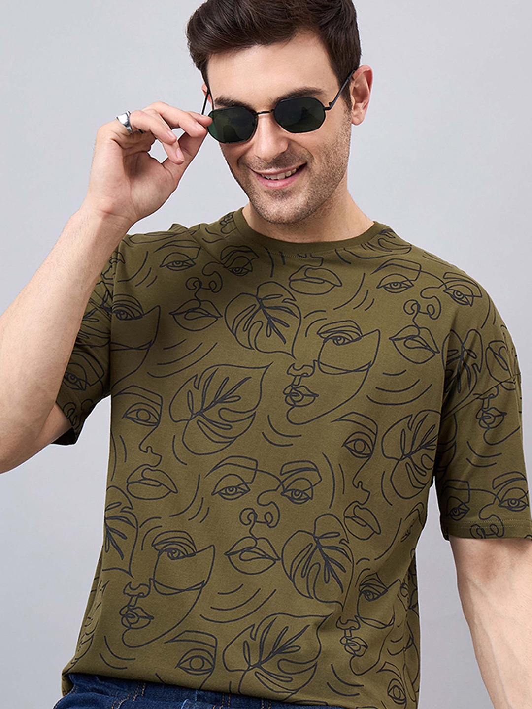 

GESPO Printed Round Neck Drop-Shoulder Sleeves Oversized T-shirt, Green