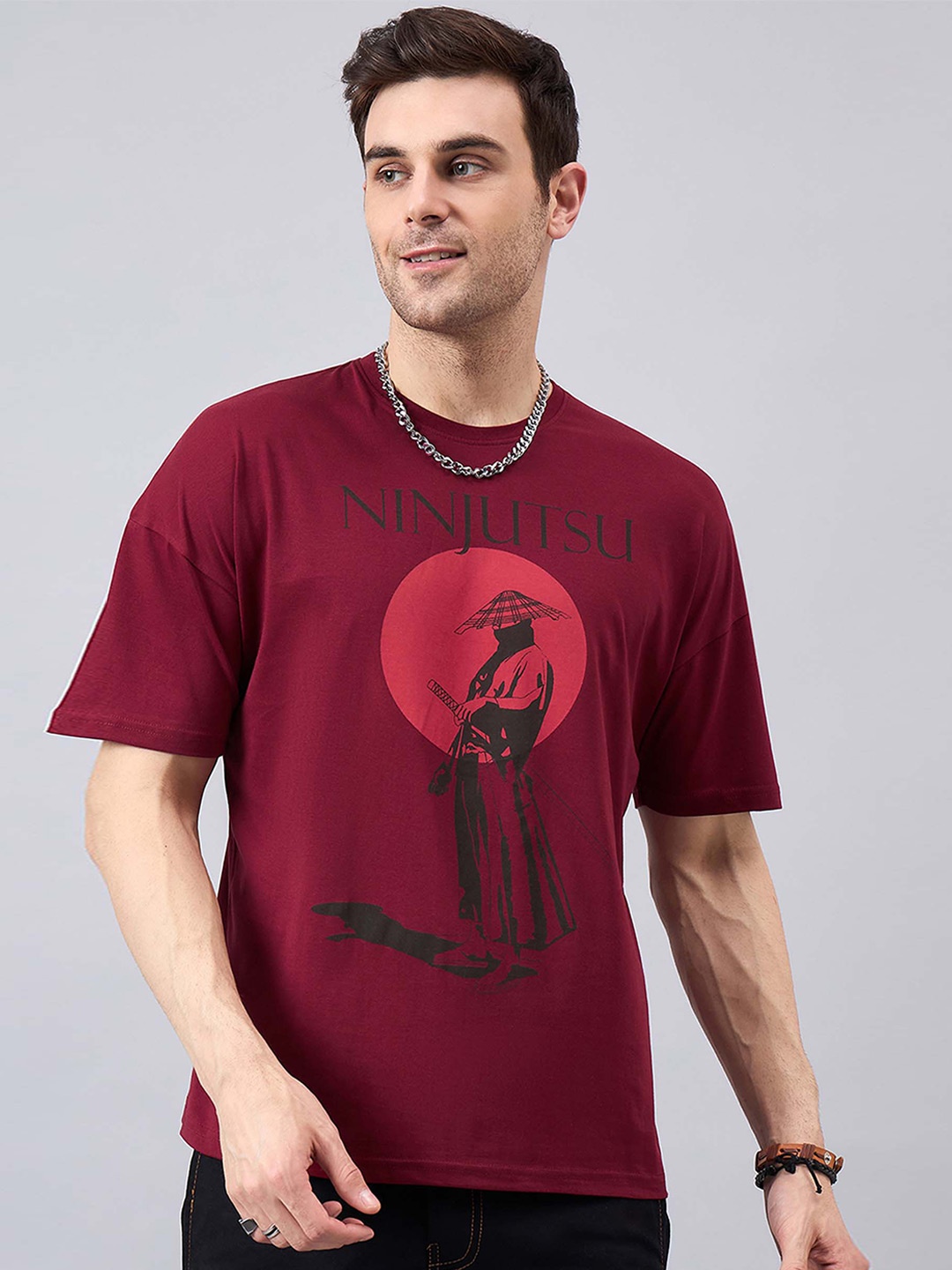

GESPO Men Printed Round Neck Drop-Shoulder Sleeves Oversized T-shirt, Maroon