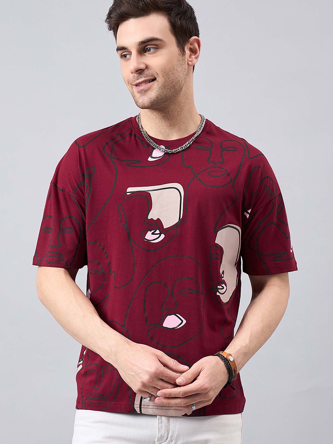 

GESPO Round Neck Drop Shoulder Sleeves Graphic Printed Oversized Cotton T-shirt, Maroon