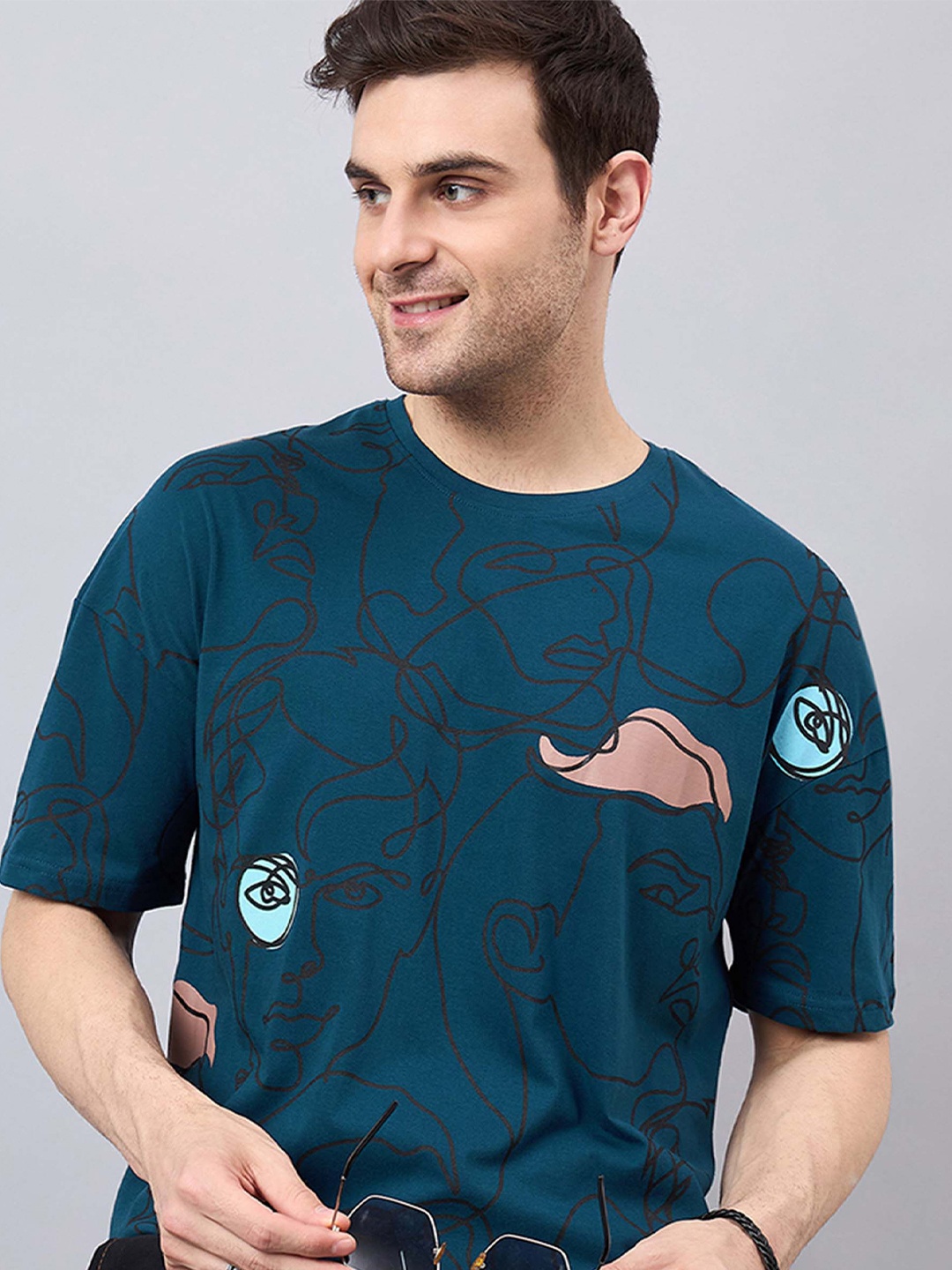 

GESPO Conversational Printed Round Neck Drop-Shoulder Sleeves Cotton Oversized T-shirt, Teal