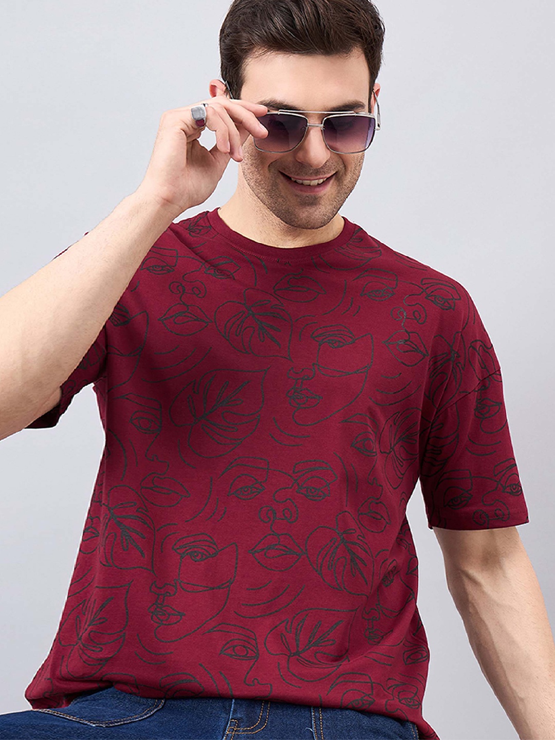 

GESPO Printed Drop-Shoulder Sleeves Oversized T-shirt, Maroon