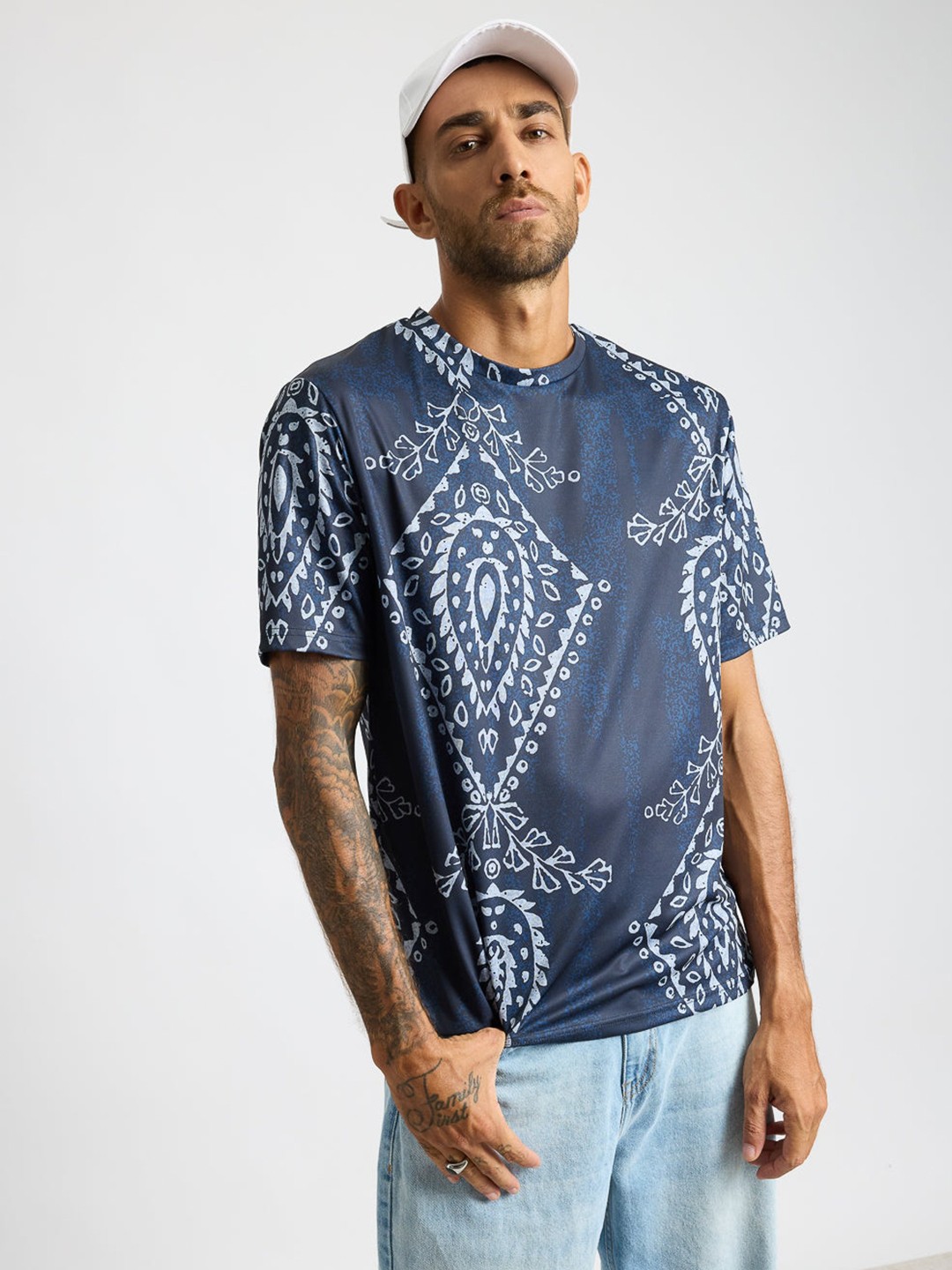 

FREAKINS Geometric Printed T-shirt, Blue