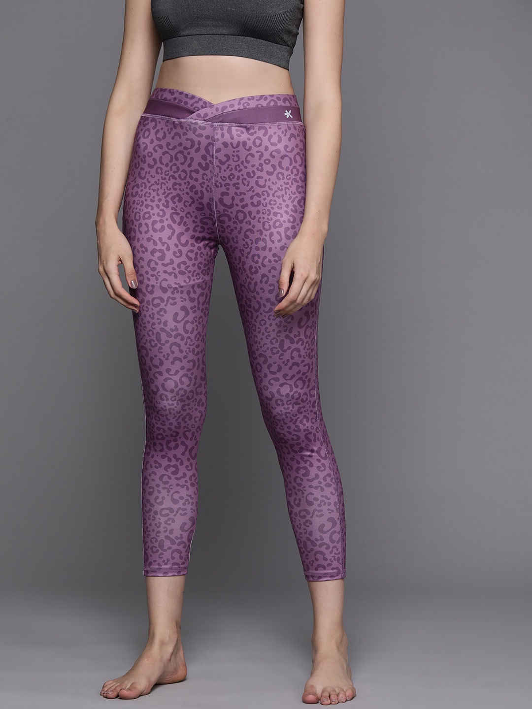 

HRX by Hrithik Roshan Animal Printed Cropped Yoga Tights, Purple