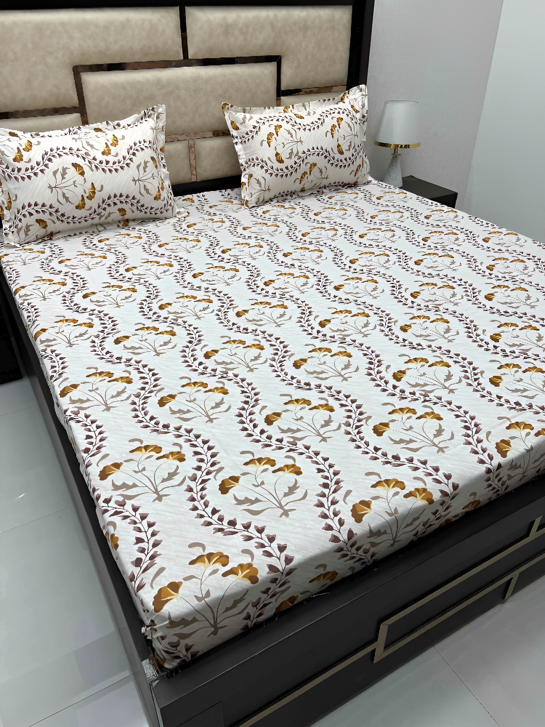 

Pure Decor Velar White & Brown Floral Cotton 400 TC King Bedsheet with 2 Pillow Covers