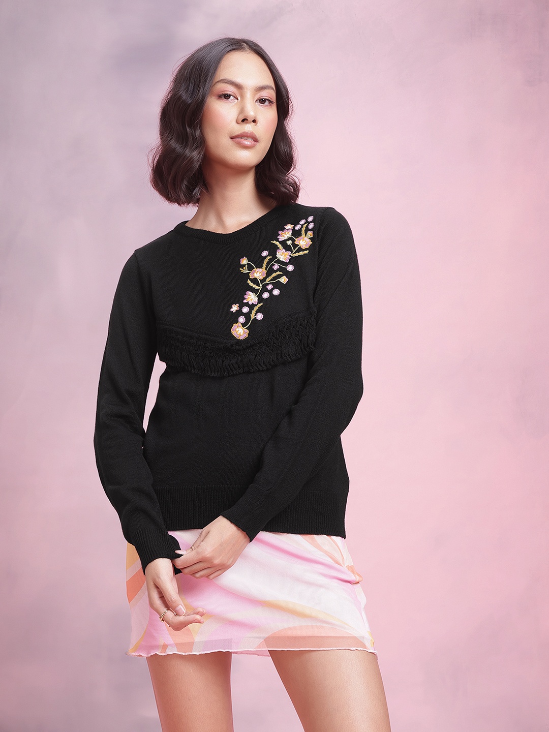 

DressBerry Acrylic Floral Embroidered Pullover with Fringed Detail, Black