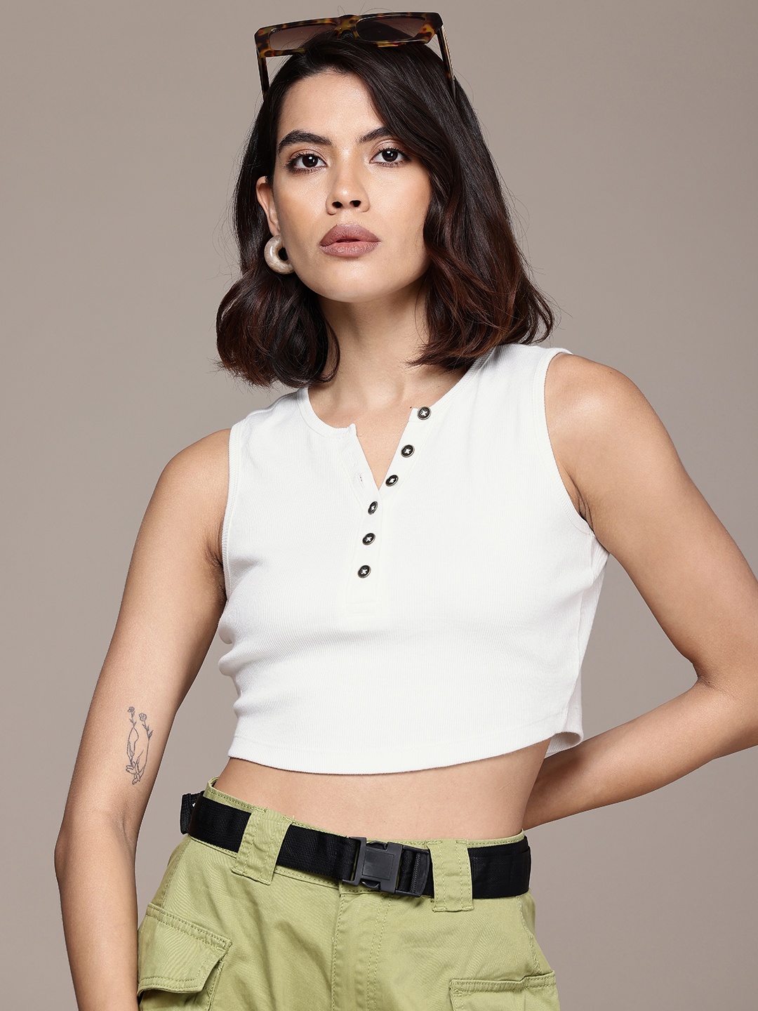 

The Roadster Life Co. Sleeveless Ribbed Crop Top, White