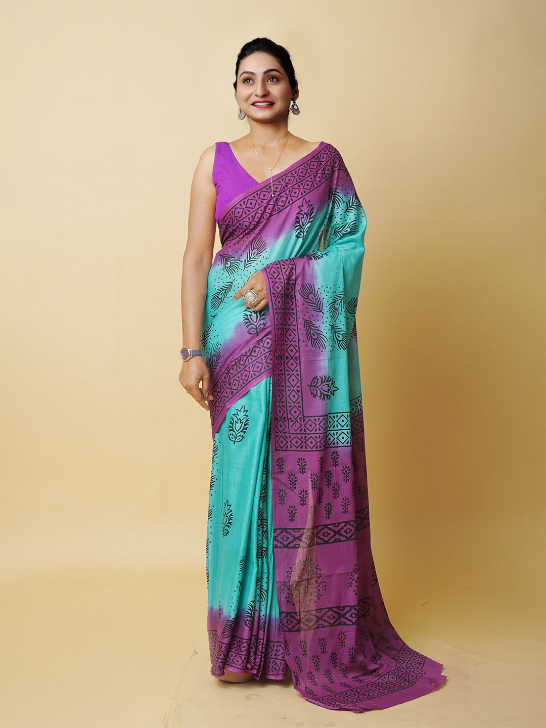 

Unnati Silks Ethnic Motifs Handloom Pure Cotton Block Print Saree, Turquoise blue