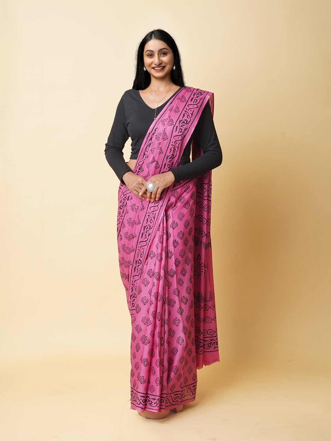 

Unnati Silks Ethnic Motifs Pure Cotton Block Print Saree, Pink