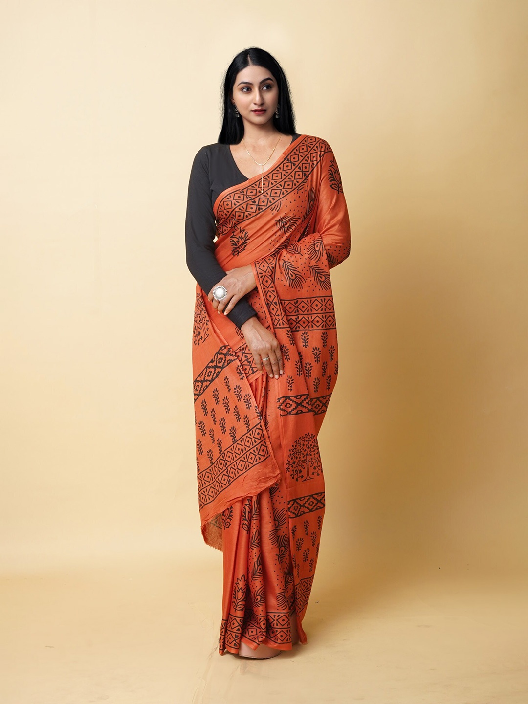 

Unnati Silks Ethnic Motifs Pure Cotton Handloom Block Print Saree, Orange